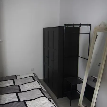 House Butterfly Apartment